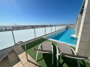 GATU PREMIUM Marismas, terraza, parking, piscina común y aire acc Sólo familias o grupos mayores de 25 años